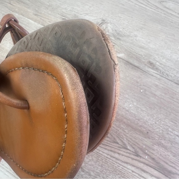 Tory Burch Miller Brown Leather Sandals - Picture 8 of 9